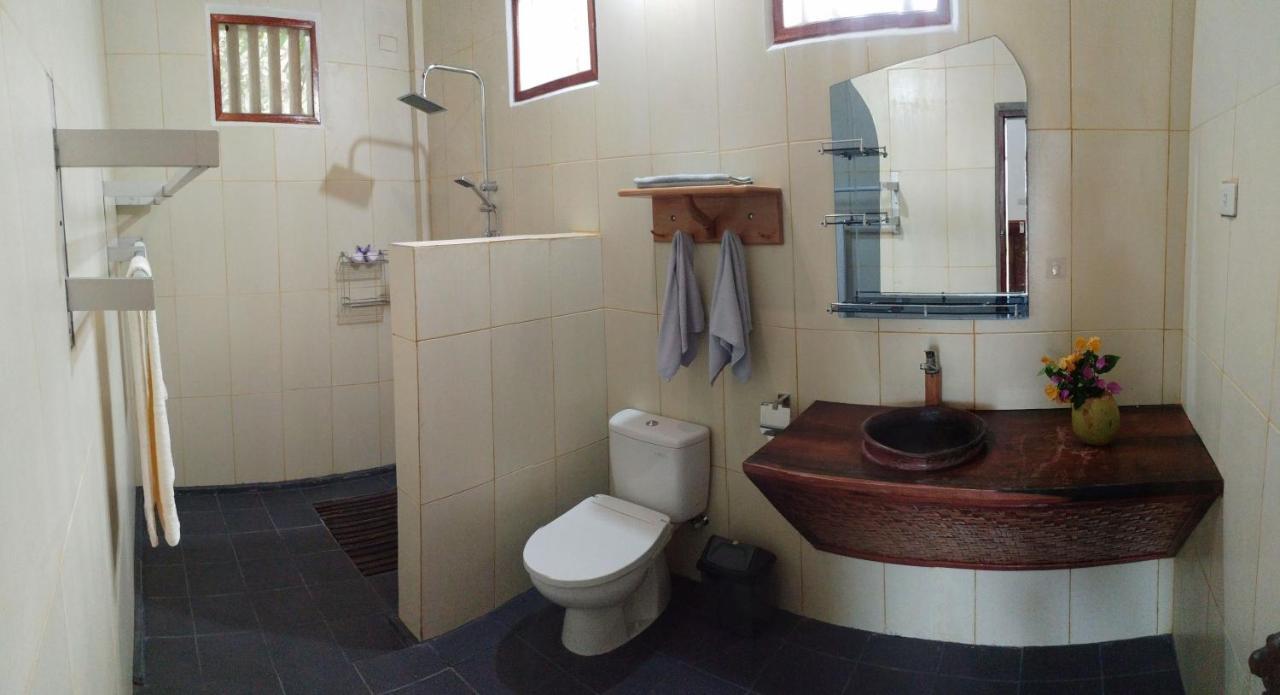 New Raya - Nias Beach Bungalows Lagudri Exterior foto